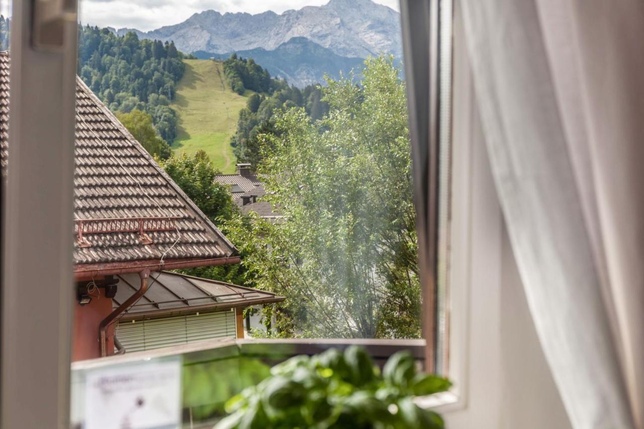 Fewo Im Blauen Haus Dg Garmisch-Partenkirchen Esterno foto